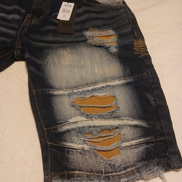 Arketype brand mens shorts - Picture 8 of 9